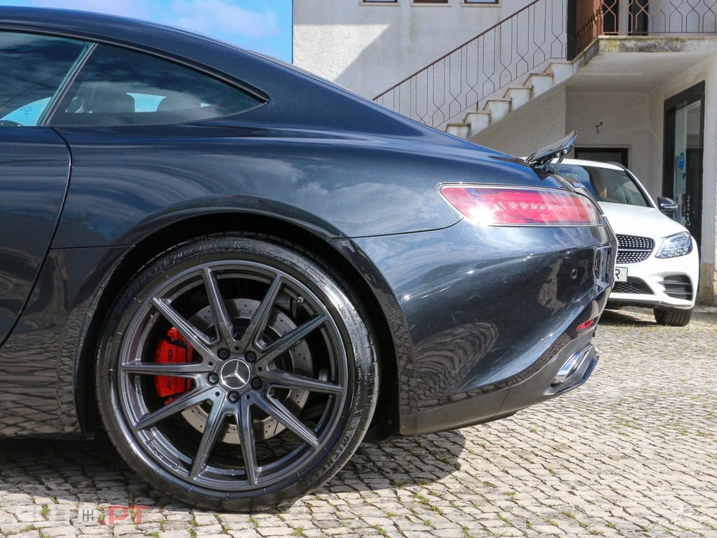 Mercedes-Benz AMG GT Coupe Speedshift 7G-DCT