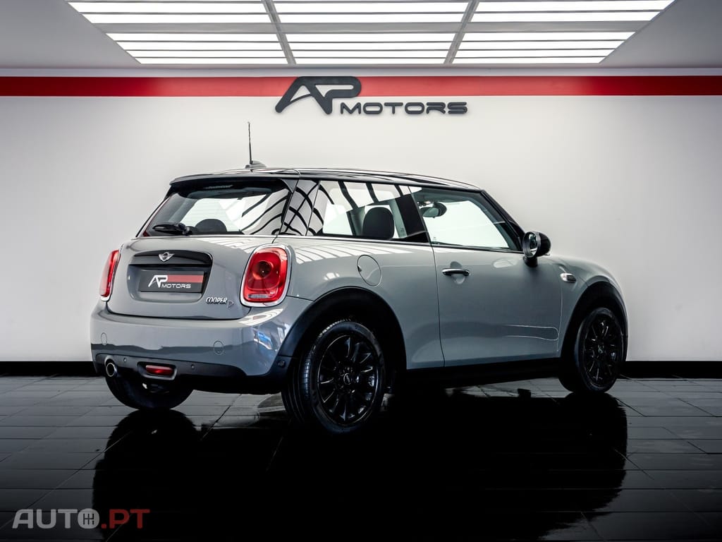 MINI Cooper Cooper D Aut.