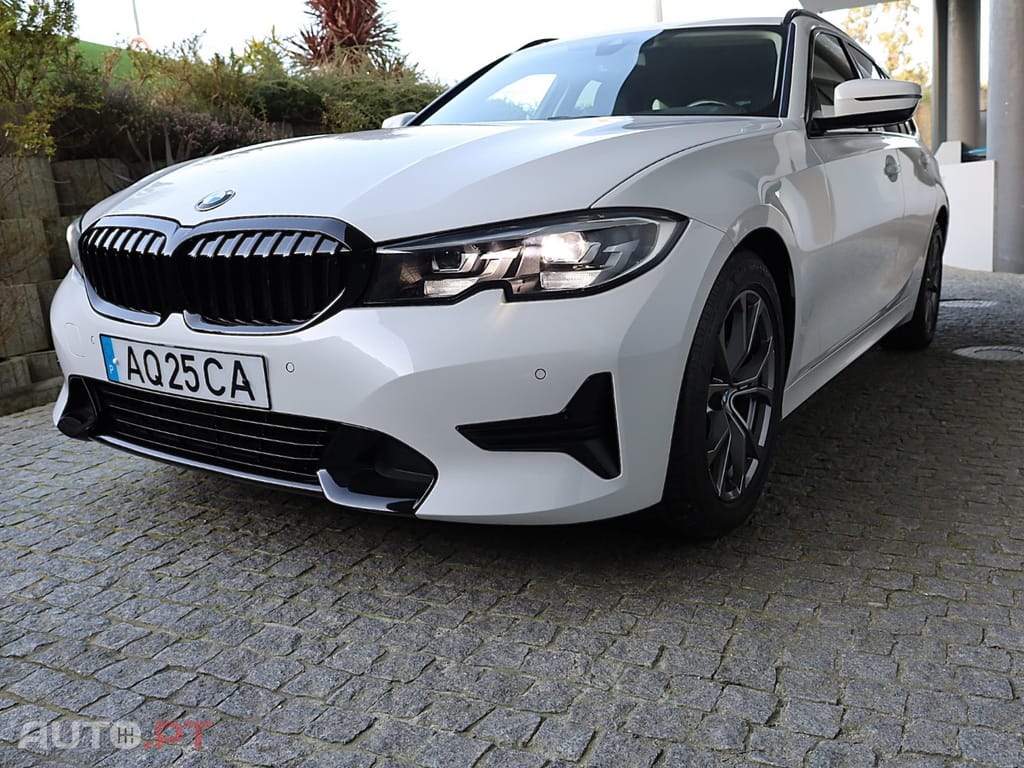 BMW 318 Touring Line Sport Auto