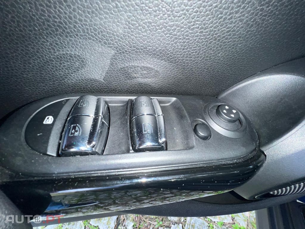 MINI Cooper Seven edition