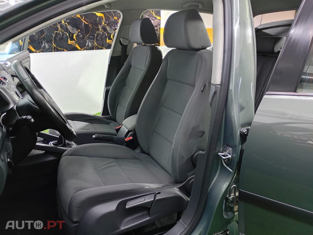 Volkswagen Golf 1.9 TDi 6V Confortline