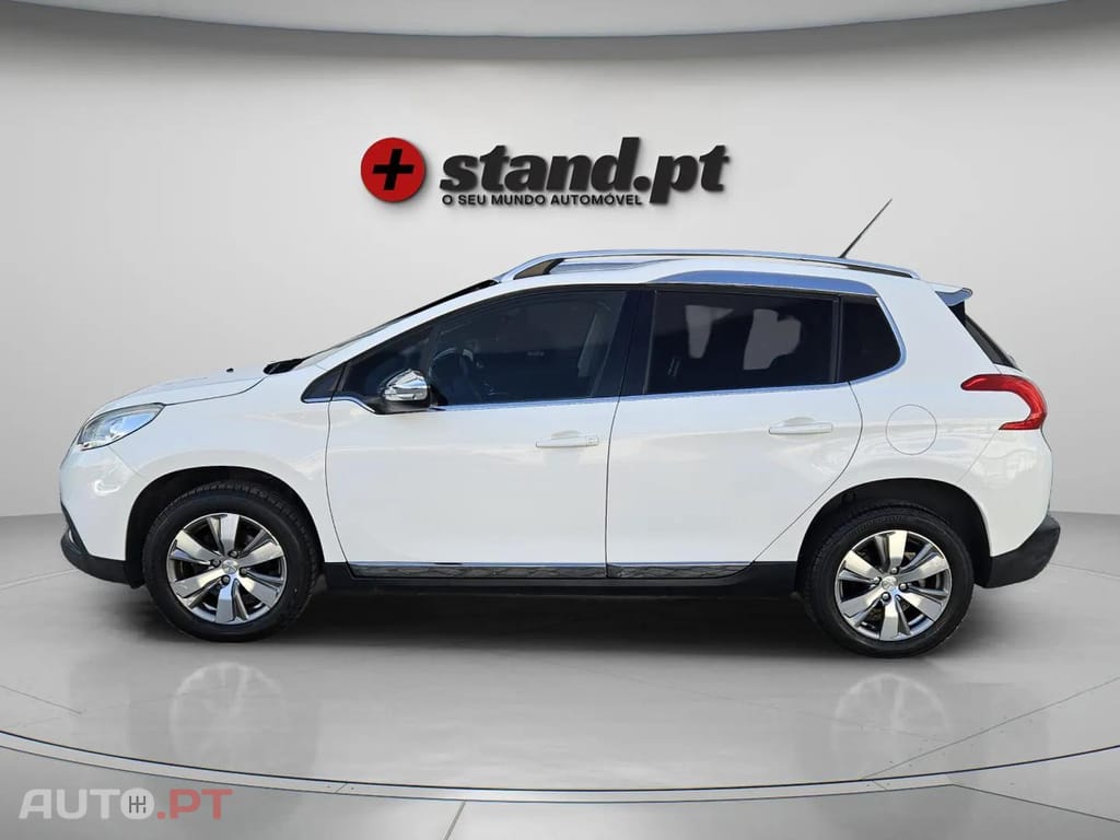 Peugeot 2008 1.2 PureTech Allure