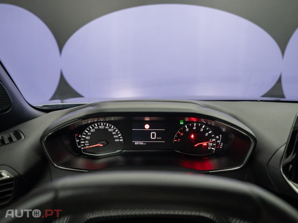 Peugeot 2008 1.2 PureTech Active Pack