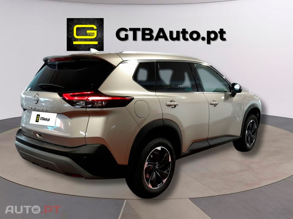 Nissan X-Trail Connecta TE