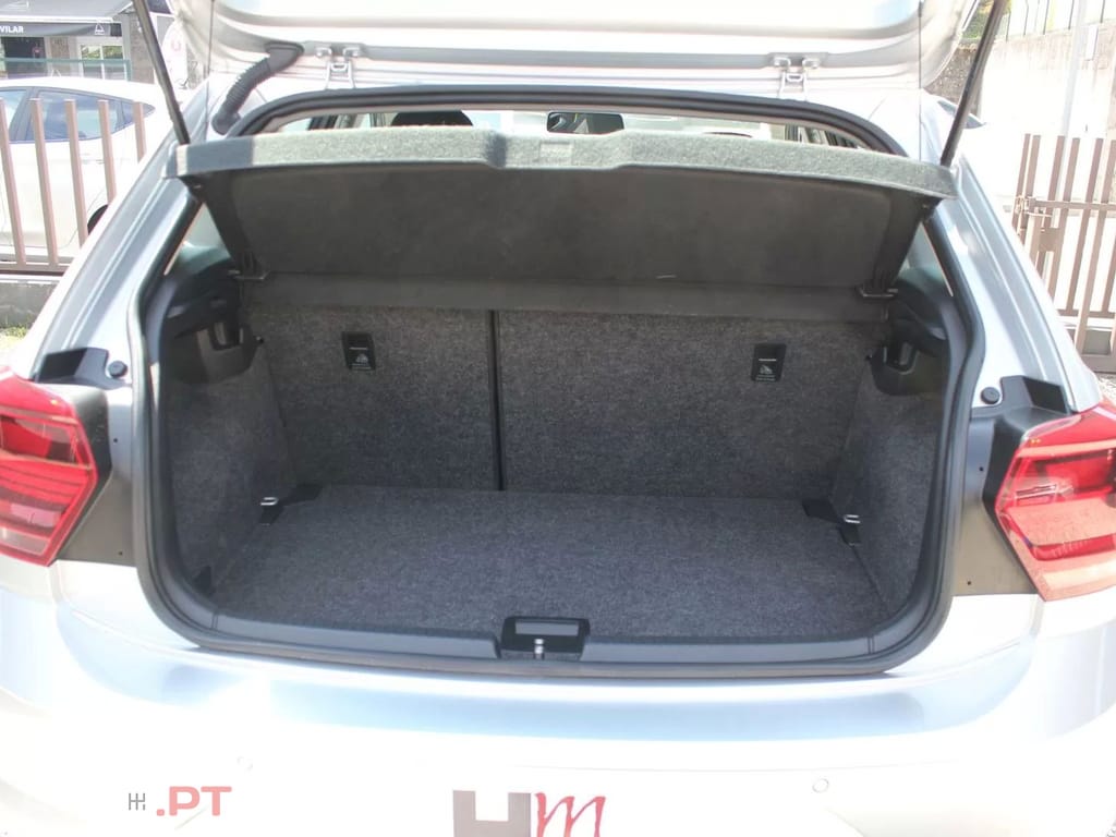 Volkswagen Polo 1.0 Confortline