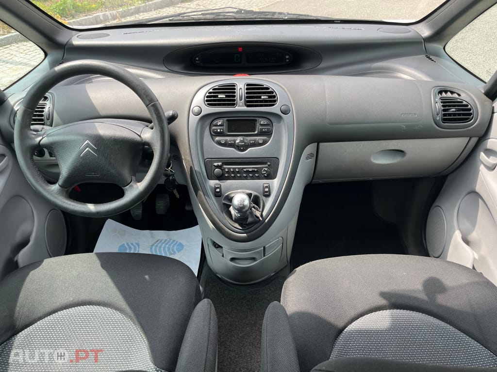 Citroen Xsara Picasso 1.6 HDi Airdream Exclusive