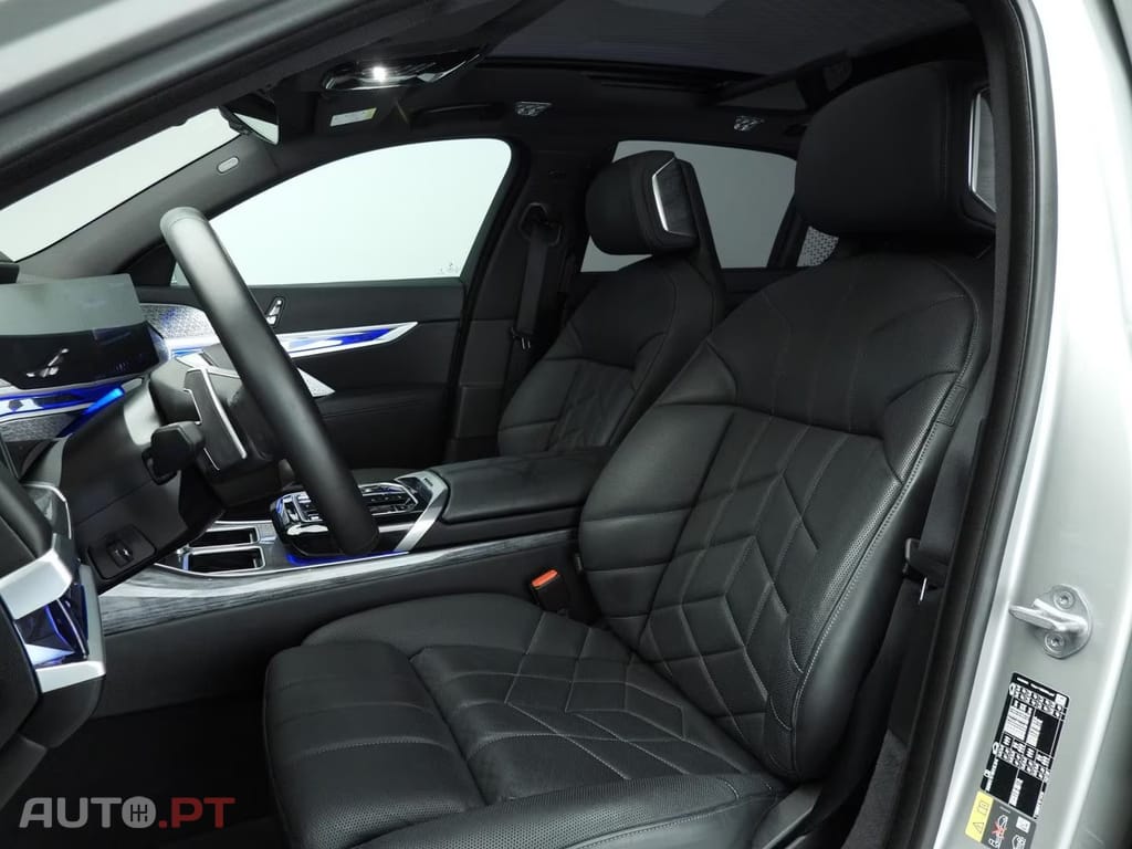 BMW 750 e xDrive