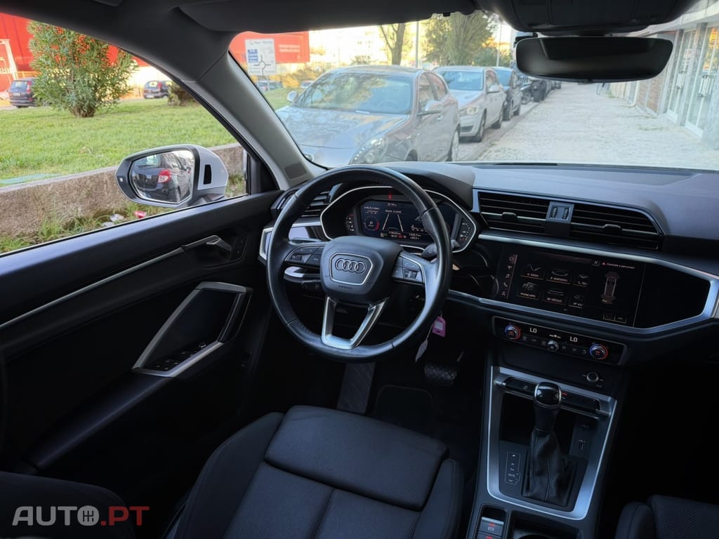 Audi Q3 35 TFSI S line S tronic