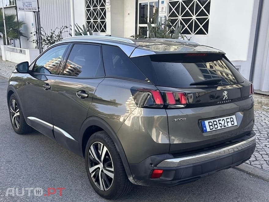 Peugeot 3008 PureTech 130 Stop&Start GPF EAT8 ALLURE