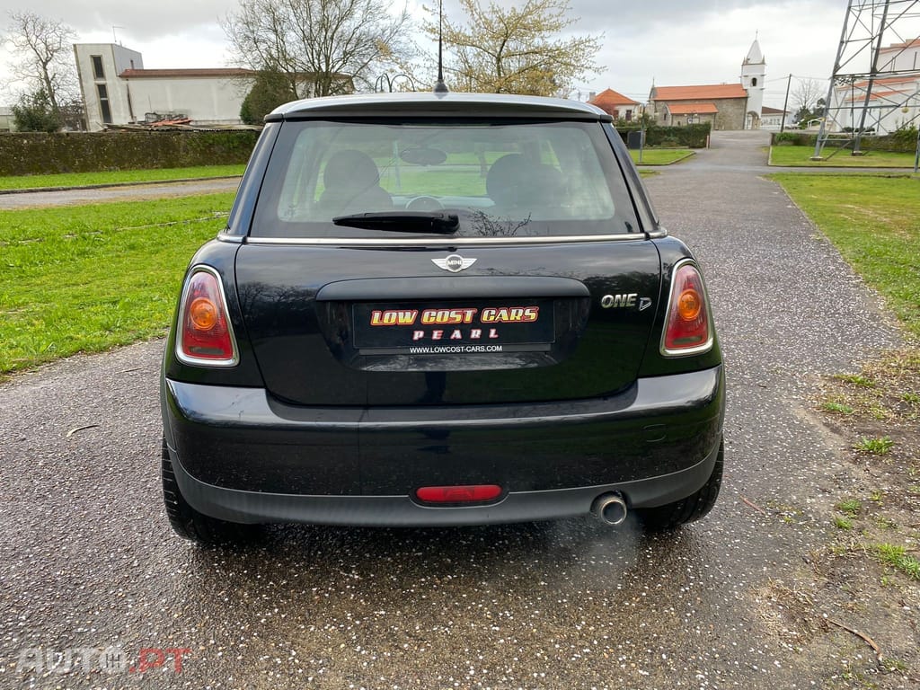 MINI One D