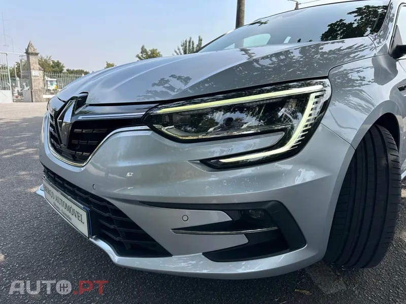 Renault Mégane Sport Tourer 1.6 E-Tech Hybrid