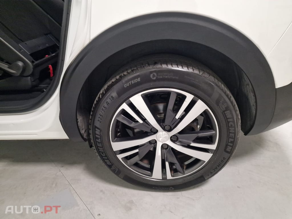 Peugeot 5008 1.6 BLUEHDI 120CV GTLINE TETO DE ABRIR