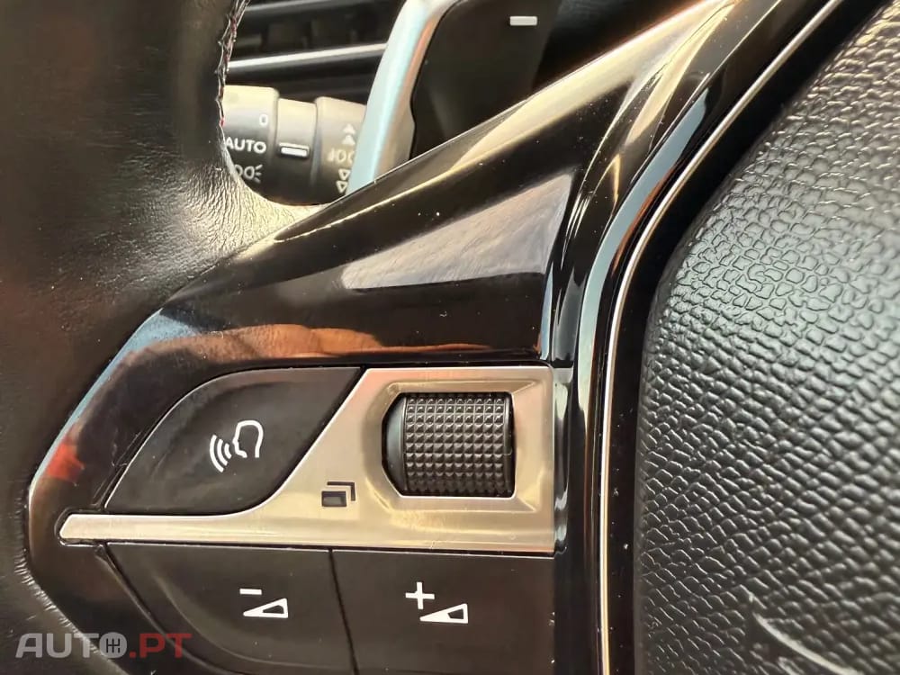 Peugeot 3008 1.6 BlueHDi Allure EAT6