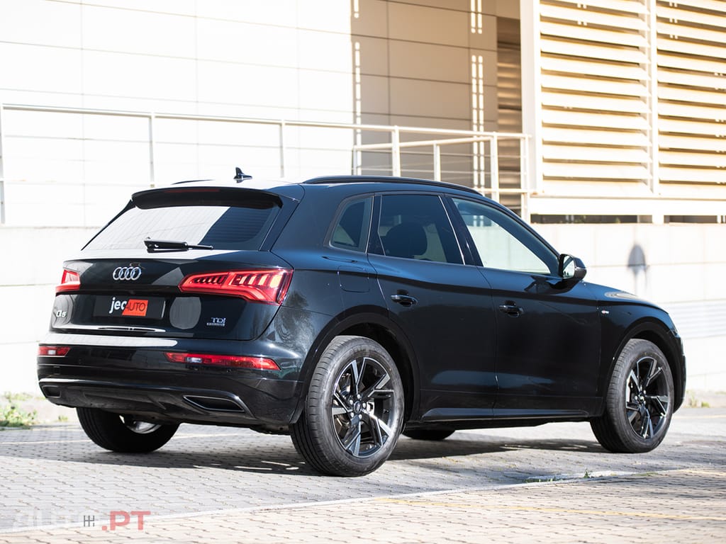 Audi Q5 2.0 TDI Quattro S-line S-tronic