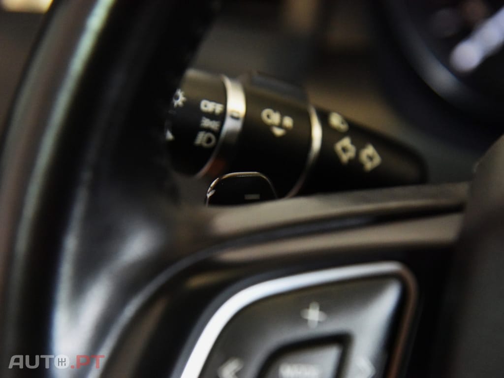 Land Rover Evoque 2.0 TD4 SE Dynamic Auto — fotografia 18