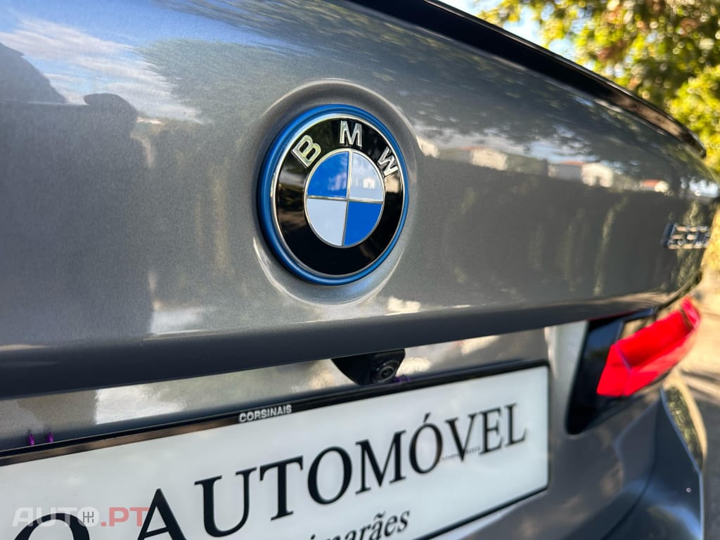 BMW 530 e Pack 50 anos BMW M