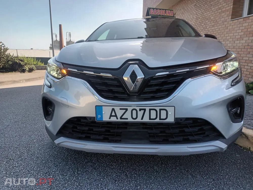 Renault Captur 1.0 TCe Techno Bi-Fuel