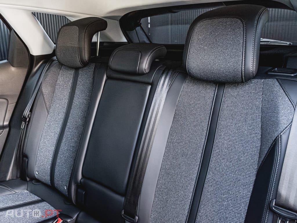 Peugeot 3008 1.5 BlueHDi Allure Pack