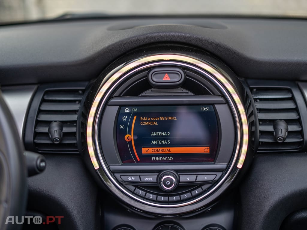 MINI Cabrio Cooper Premium Extra JCW Auto