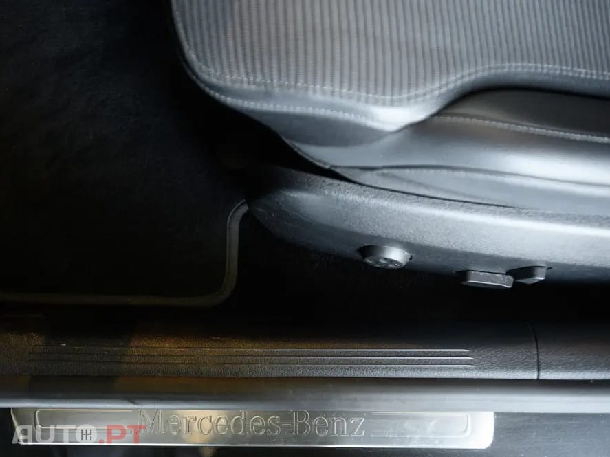 Mercedes-Benz C 300 e AMG Line