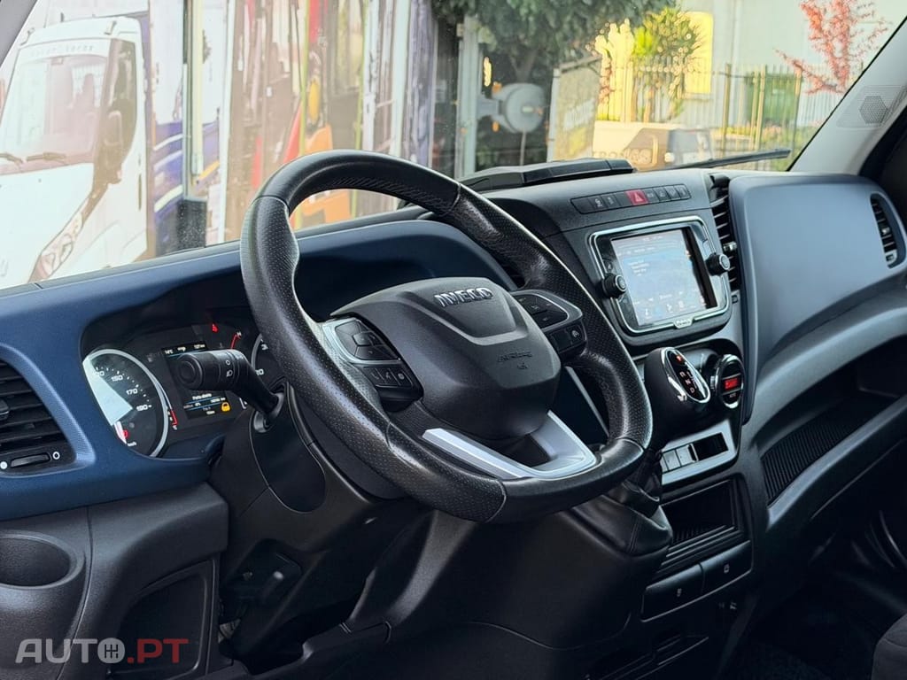 Iveco Daily 3.0 - 180 CV AUTOMATICA