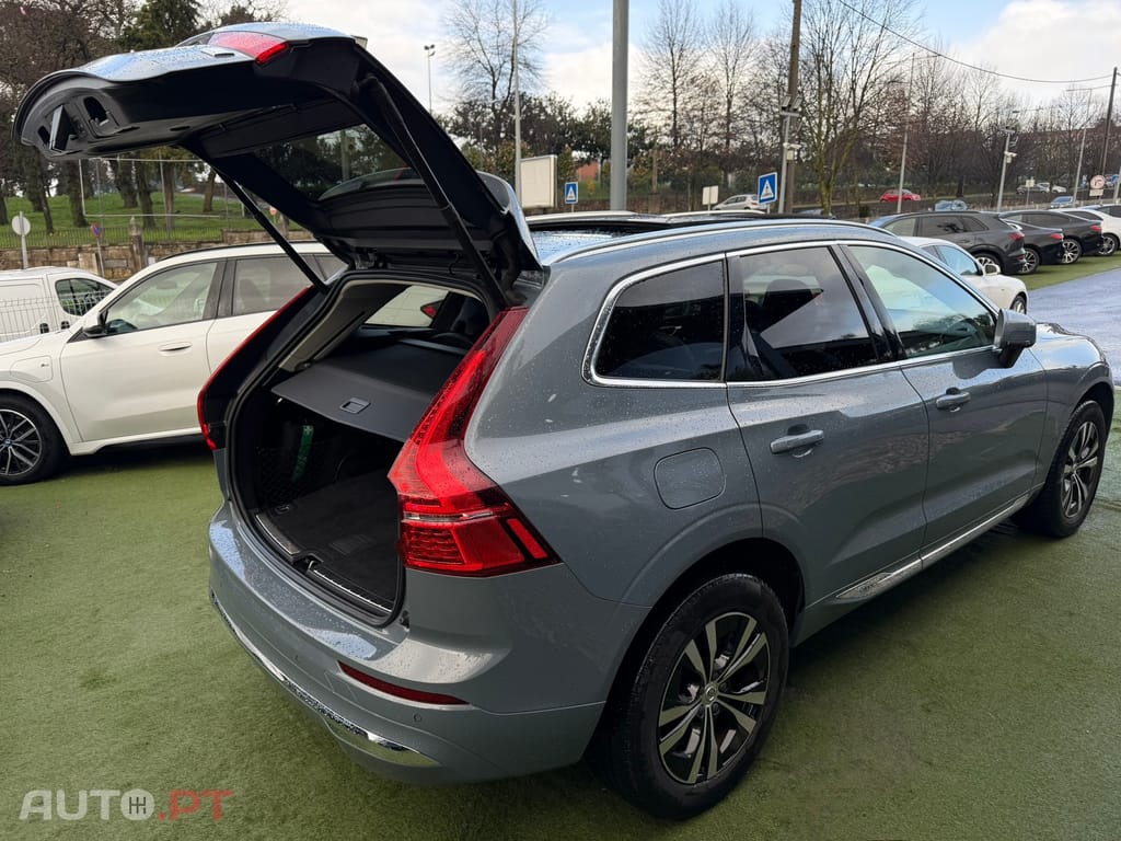 Volvo XC60 2.0 T6 PHEV Inscription Expression AWD
