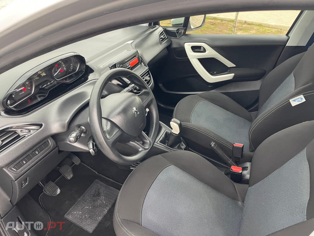 Peugeot 208 1.2 PureTech Active