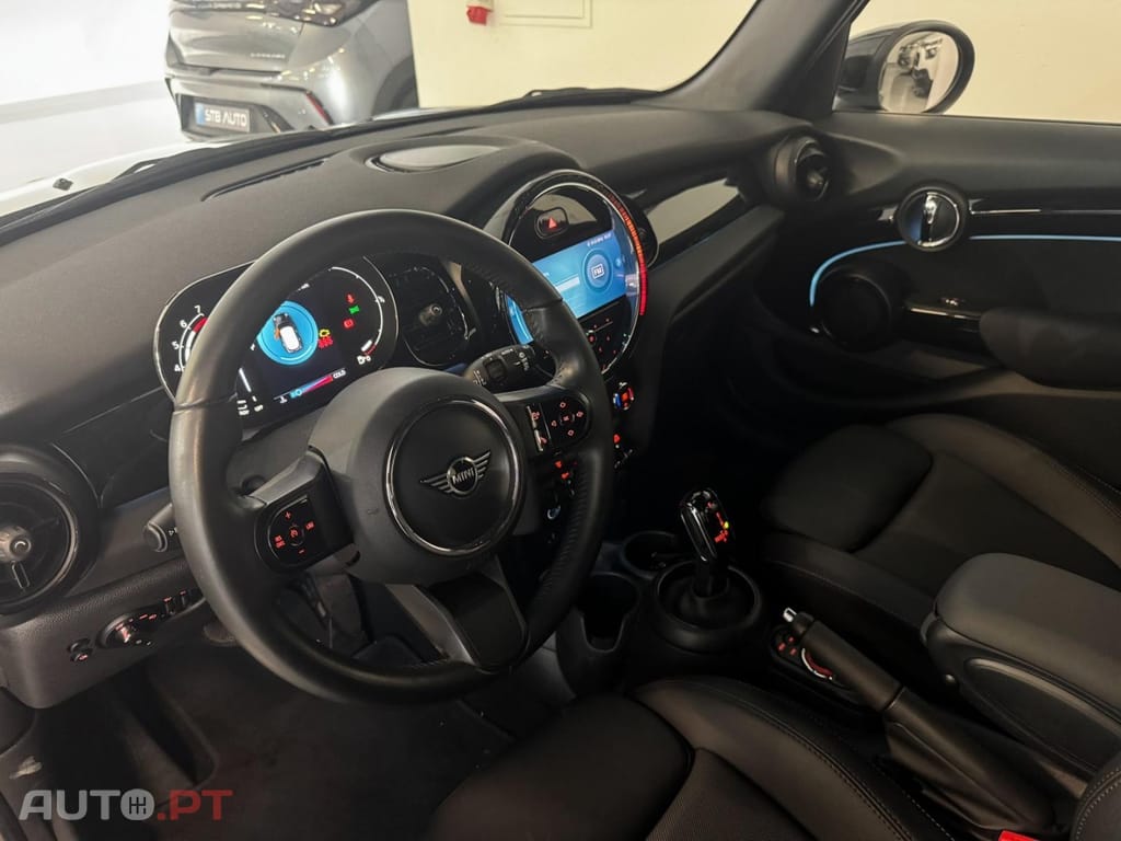 MINI Cooper Cooper Auto