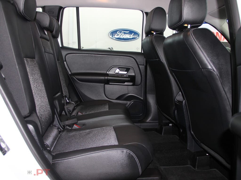 Mercedes-Benz GLB 180 d