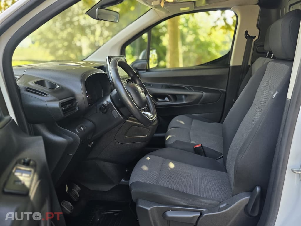 Toyota Proace City 1.5D L1 Exclusive