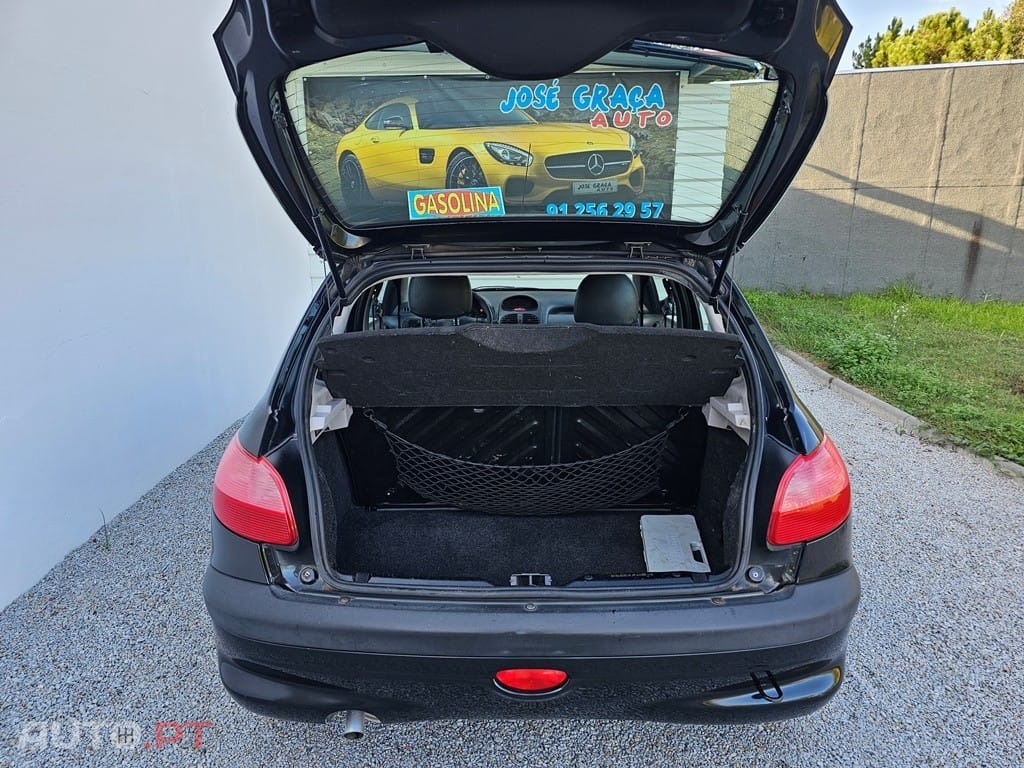 Peugeot 206 1.4 XT