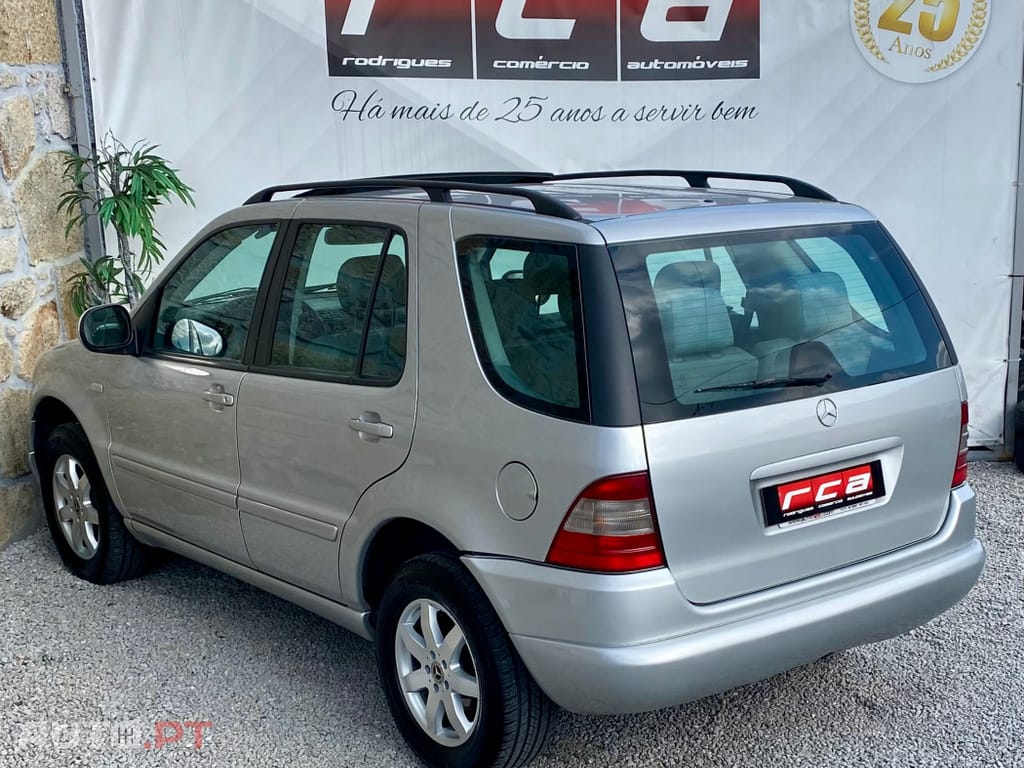 Mercedes-Benz ML 270 CDI 7 Lugares