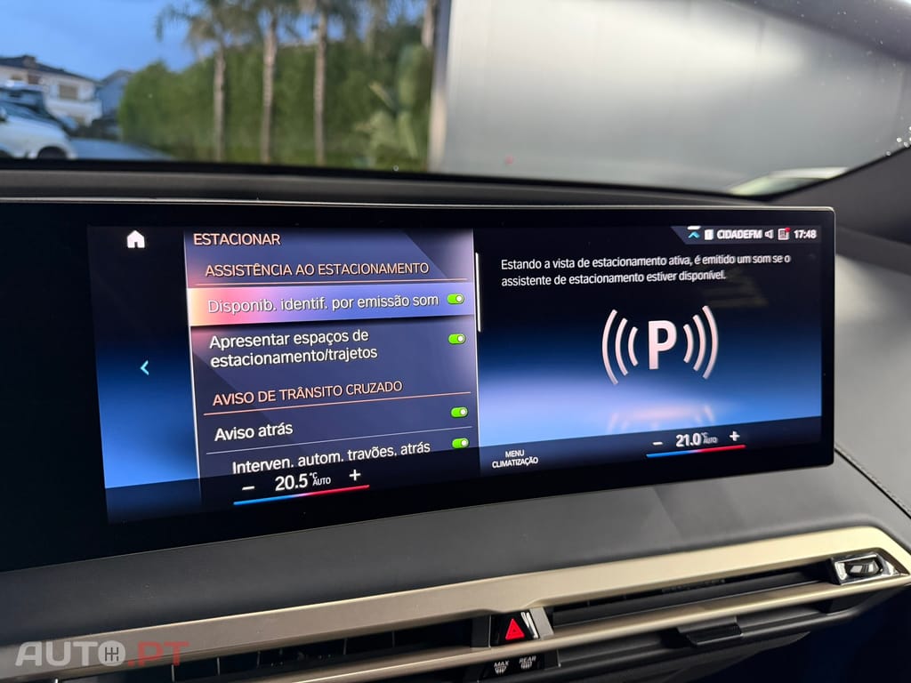 BMW iX xDrive 40 Pack Desportivo