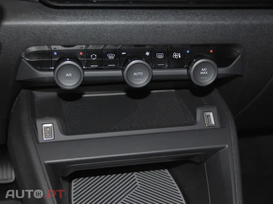 Citroen C4 1.2 Hybrid Max e-DSC6