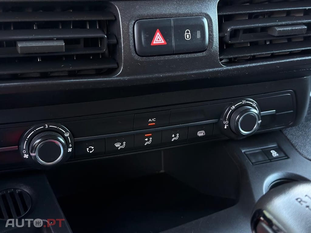 Opel Combo L2  LONGA 3 LUGARES