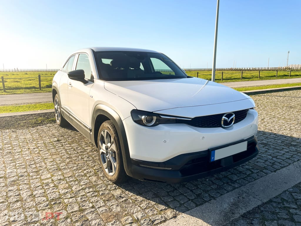 Mazda MX-30 e-SKYACTIV