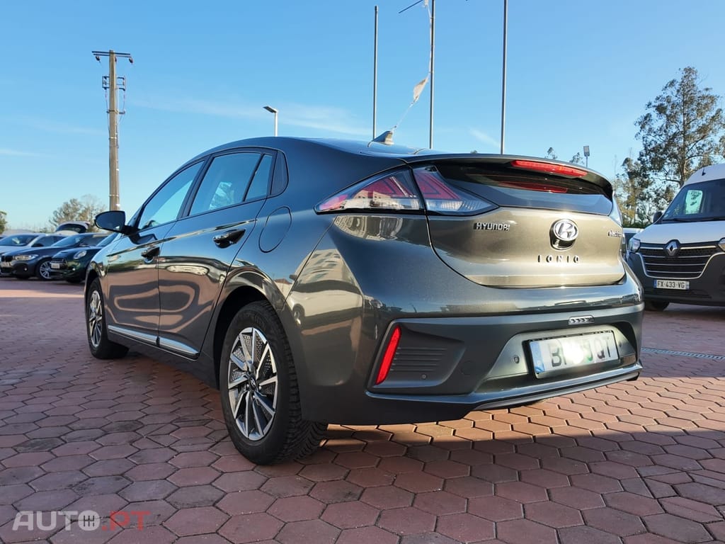 Hyundai Ioniq 38kWh