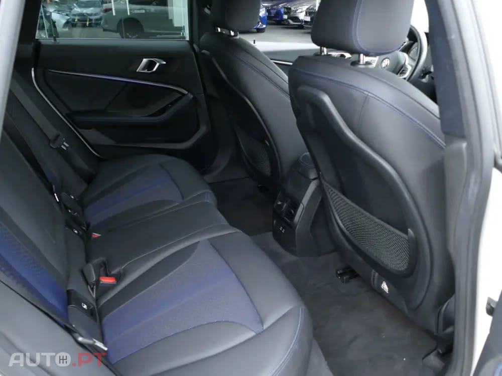 BMW 216 d Pack Desportivo M