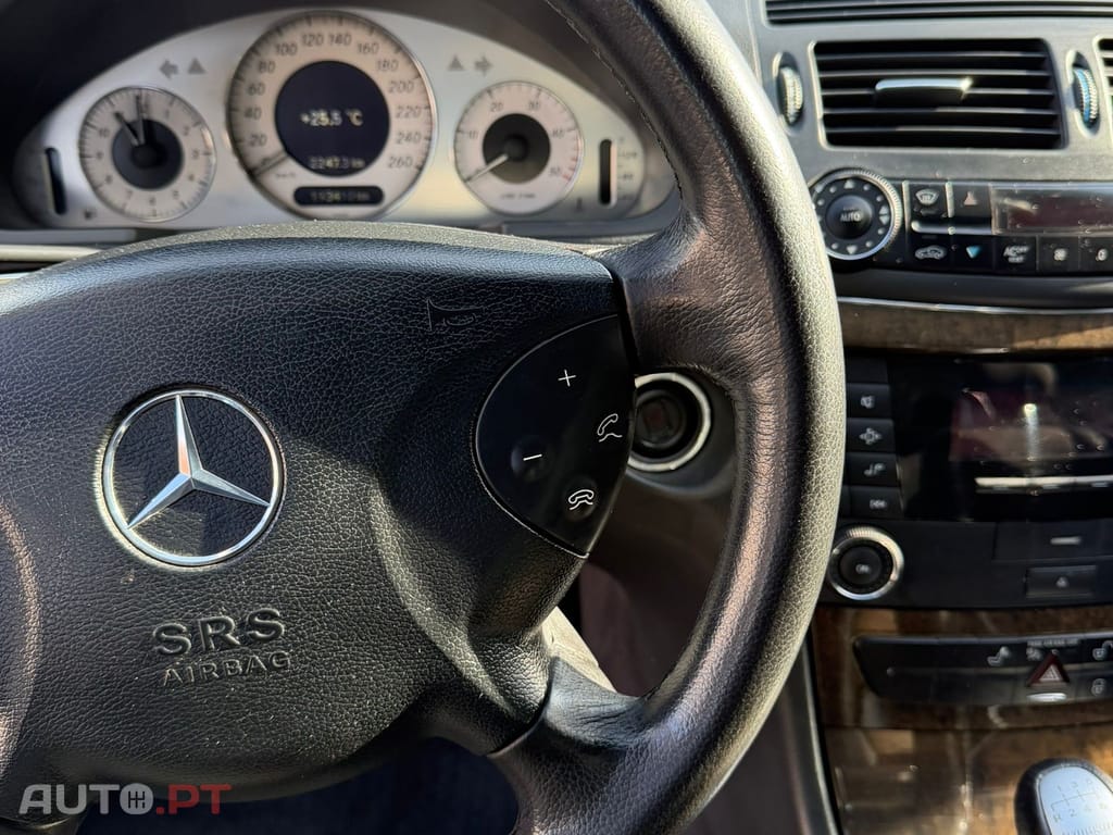 Mercedes-Benz E 220 CDi Avantgarde