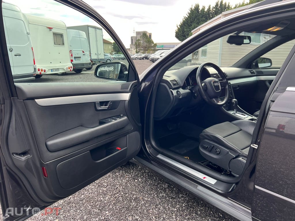 Audi A4 Avant 2.0 TDi S-line Multitronic