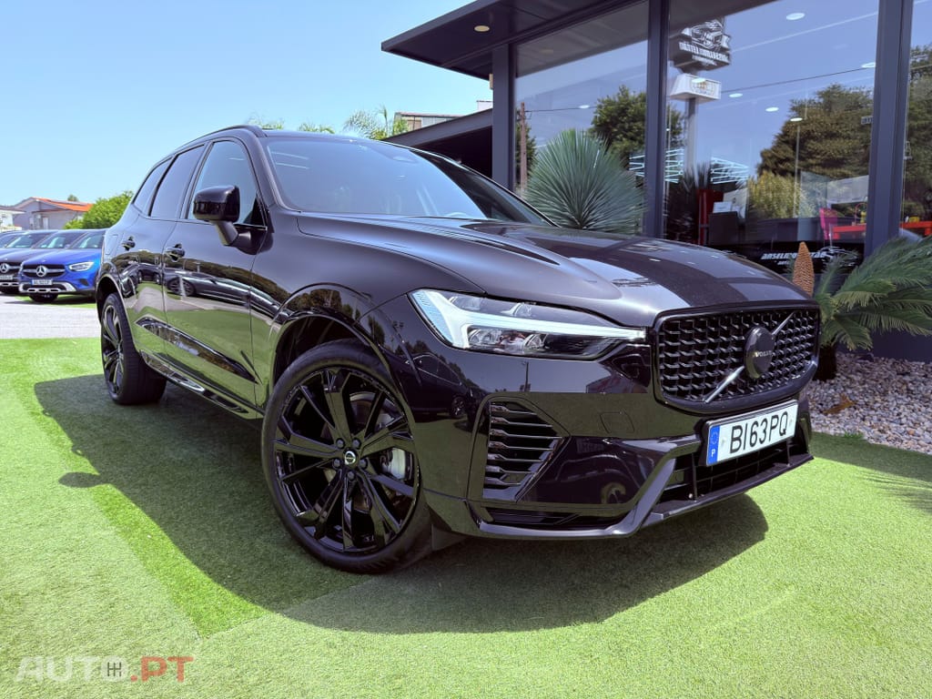 Volvo XC60 2.0 T6 PHEV Black Edition AWD