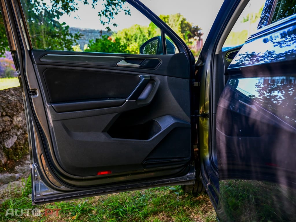 Volkswagen Tiguan 2.0 TDI Highline DSG 4Motion
