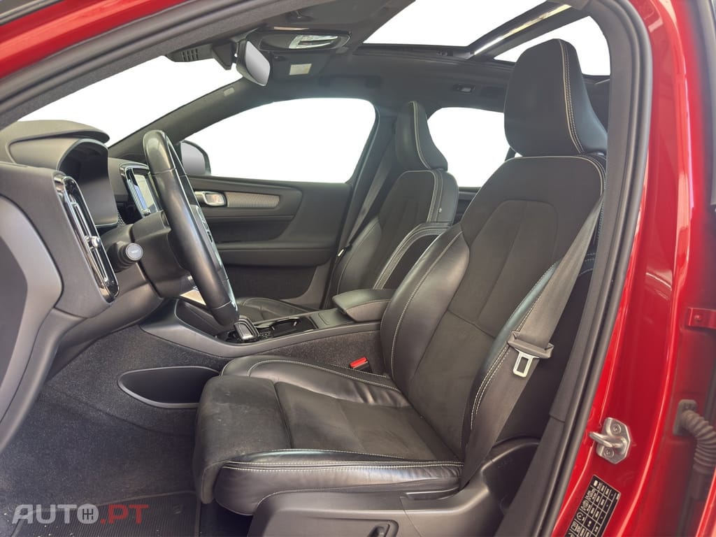 Volvo XC40 Recharge 78 kWh Twin Motor Ultimate