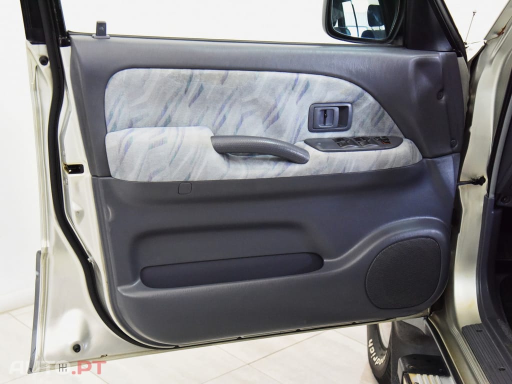 Toyota Land Cruiser 3.0 TD Pack 2