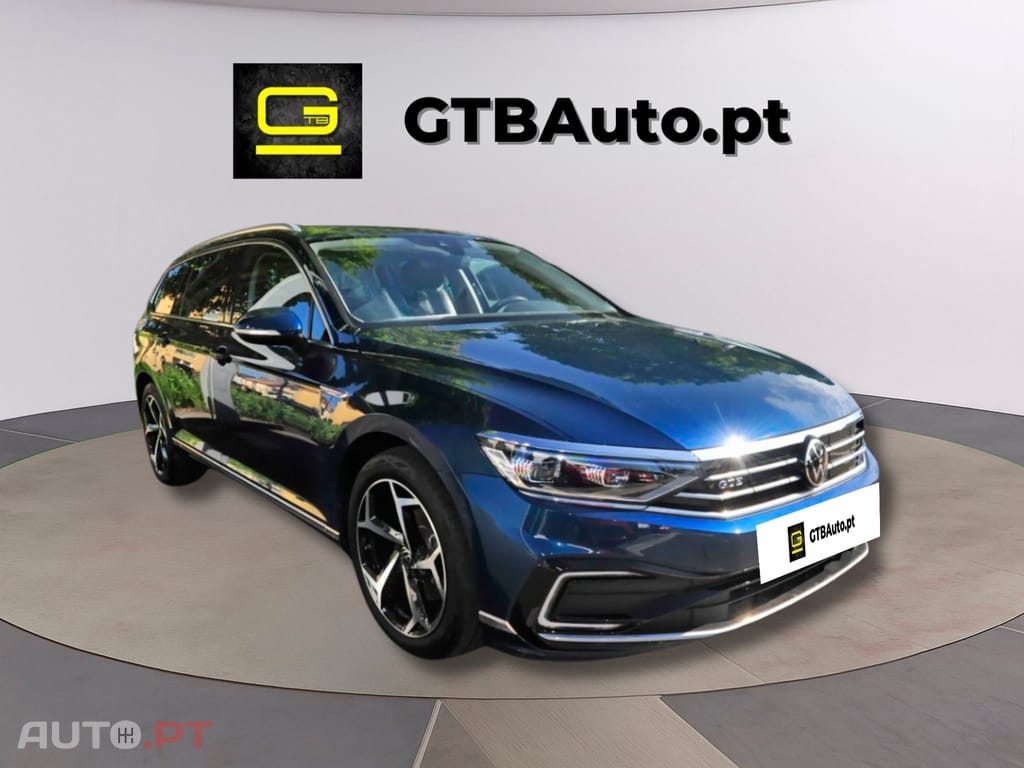Volkswagen Passat Variant I.V.A DEDUTIVEL 1.4 eHybrid GTE Matrix