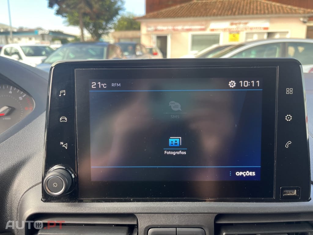 Peugeot Partner 1.5 BlueHDi Premium Standard