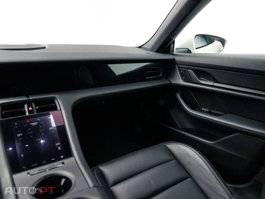 Porsche Taycan 4S bateria Performance Plus
