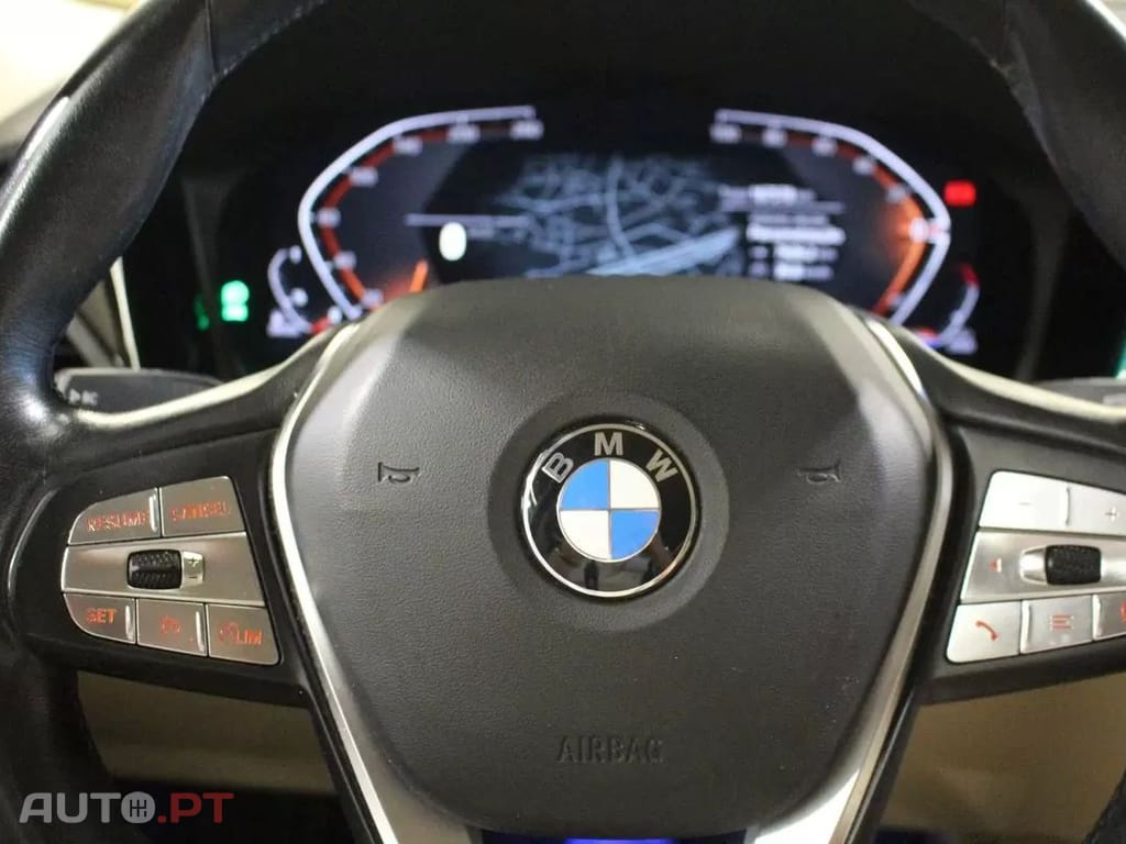 BMW 318 d Line Luxury Auto