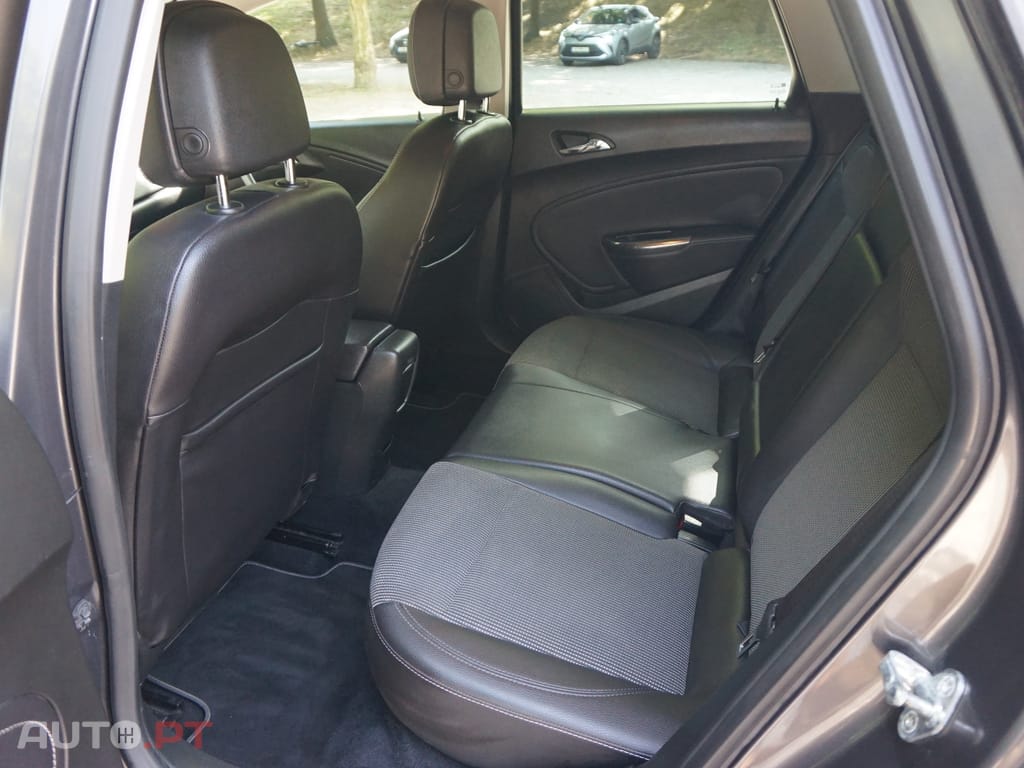 Opel Astra Sports Tourer Cosmo 1.7 CDTI