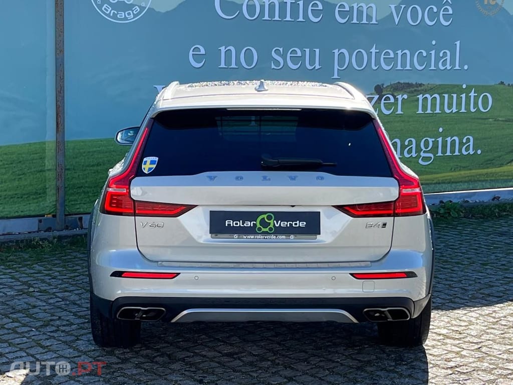 Volvo V60 Cross Country 2.0 B4 Geartronic